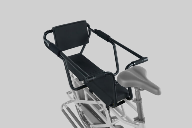 Copilot: mit Sitz- und Rückenkissen sowie Easy-Entry Funktion.